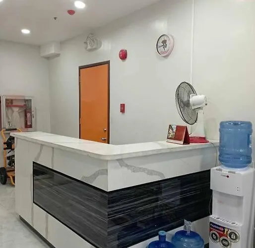 St. Marvin Makati M307 شقة